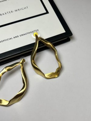 07- Orbit Bling Gold Hoop Leaf Earrings-1