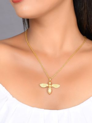 Gold Bee Pendant Necklace