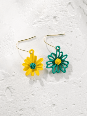 Contrast Color Floral Drop Earrings Green Yellow