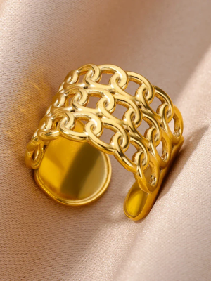 Elegant Gold Plated Openwork Ring