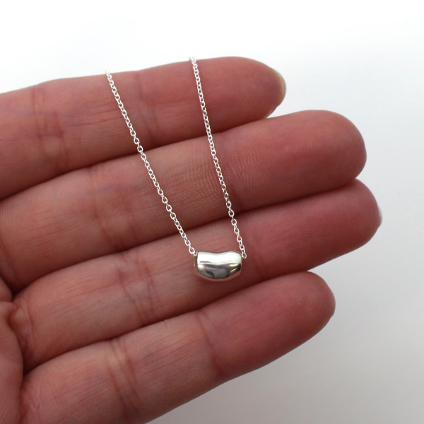 NE-26 Tiny Bean Charm Necklace