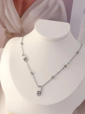 NE-22 Stapler Link Cubic Zirconia Necklace