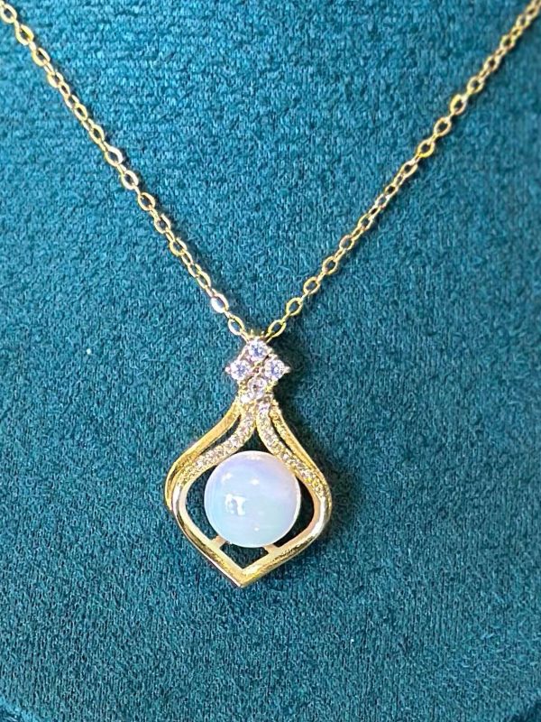 NE-151 Lotus Flower Pearl Necklace For Women