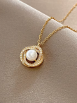 NE-197 Faux Pearl Flower Pendant Necklace