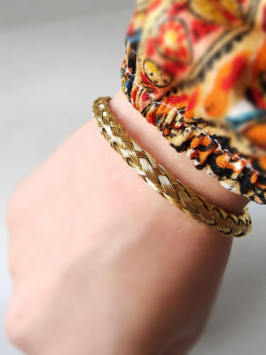 BR-210 Gold Cable Wire Cuff Kada Bracelet For Men and Women-01