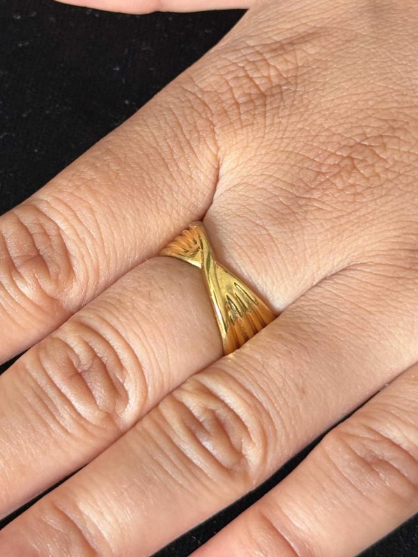 Finger Ring E4-05
