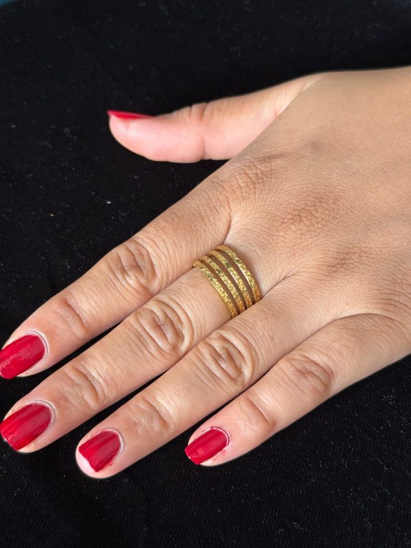 Finger Ring E4-19