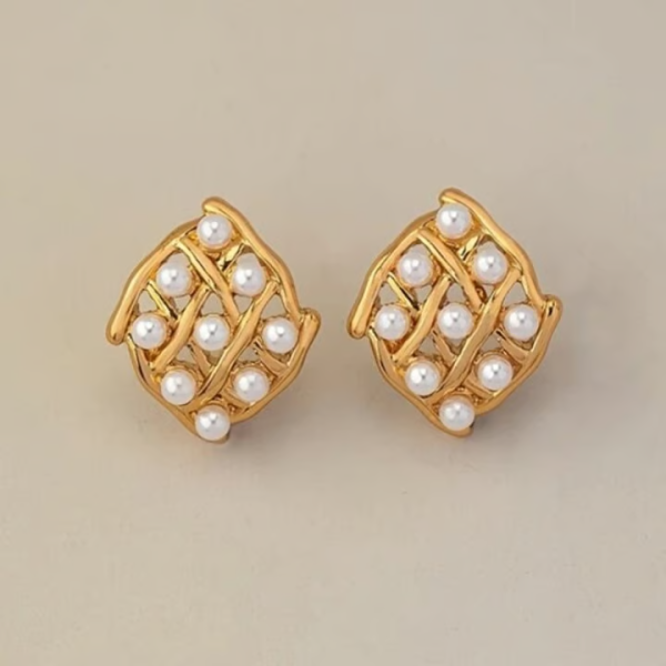 Golden Mesh Pearl Stud Earrings