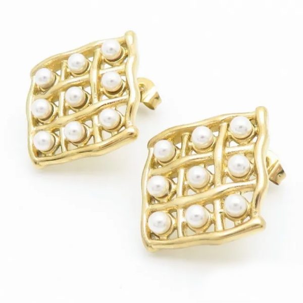 Golden Mesh Pearl Stud Earrings
