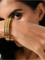 Delicate Lattice Gold Bracelet