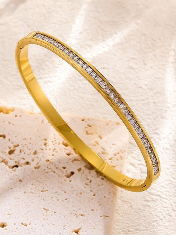 Anti-Tarnish Gold Baguette Tennis Bracelet