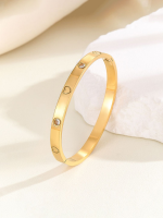 Anti-Tarnish Gold Heart & Crystal Bracelet