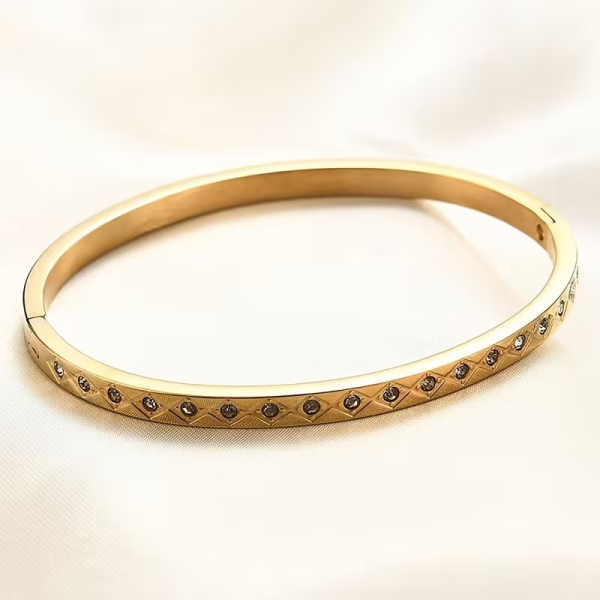 Anti-Tarnish Gold Geometric Crystal Rhombus Design Bracelet