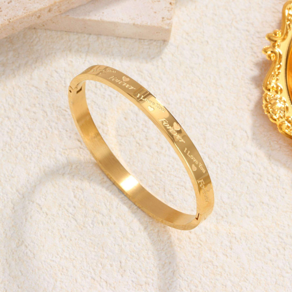 Anti-Tarnish Gold Engraved 'I Love You' Bracelet