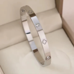 Anti-Tarnish Silver Clover Crystal Bracelet