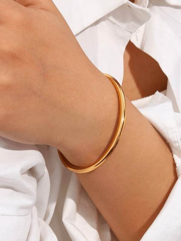 Anti-Tarnish Smooth Gold Tube Bangle Bracelet