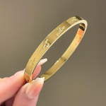 Anti-Tarnish Gold Engraved 'I Love You' Bracelet