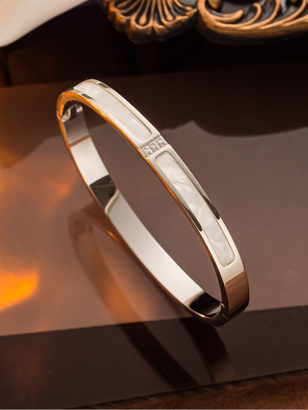 Anti-Tarnish Silver Mother-of-Pearl Bracelet