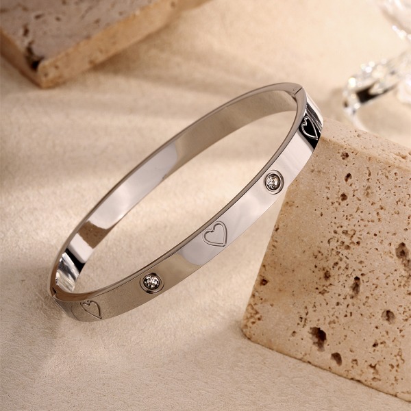 Orbit Bling Anti-Tarnish Silver Heart & Crystal Bracelet