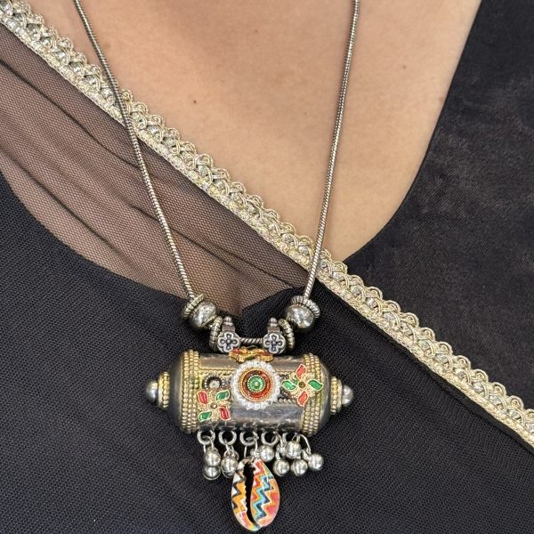 Multicolor Boho Oxidised Silver Pendant Necklace Set with Cowrie Shell Earrings